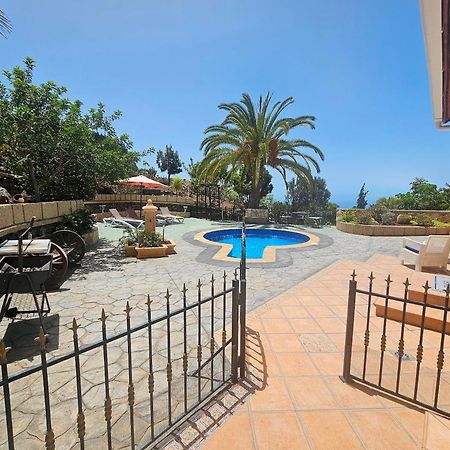 Villa Carlitos Vistas Al Mar Y A La Montana Costa Adeje  Eksteriør billede