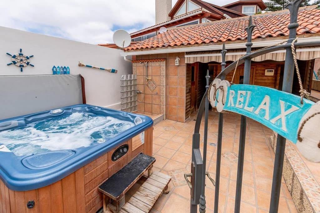 Villa Carlitos Vistas Al Mar Y A La Montana Costa Adeje  Eksteriør billede