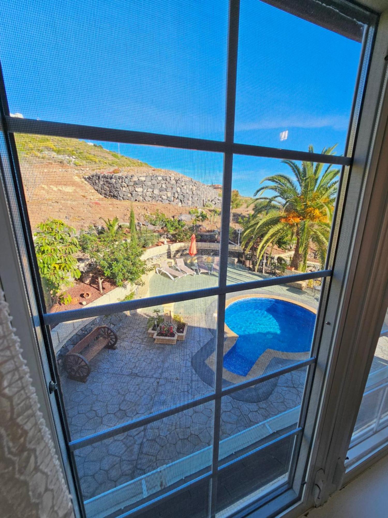 Villa Carlitos Vistas Al Mar Y A La Montana Costa Adeje  Eksteriør billede
